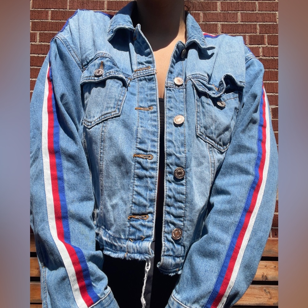 Denim Cropped Jacket